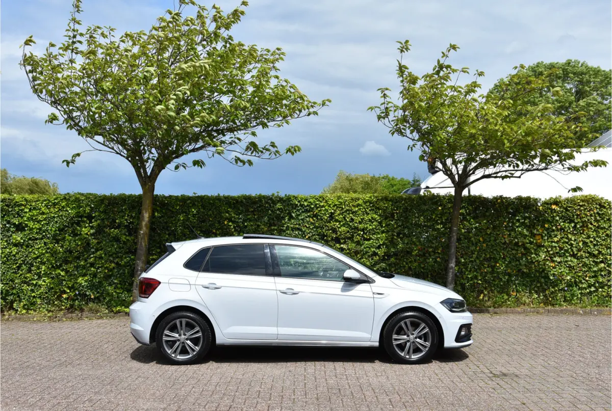1.0 TSI 2X R-Line Highline VOL!! Business-R NAP 1e eigenaar