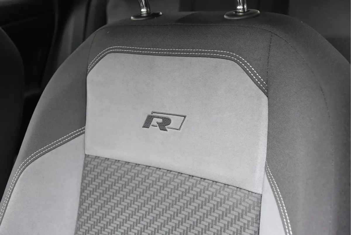 1.0 TSI 2X R-Line Highline VOL!! Business-R NAP 1e eigenaar