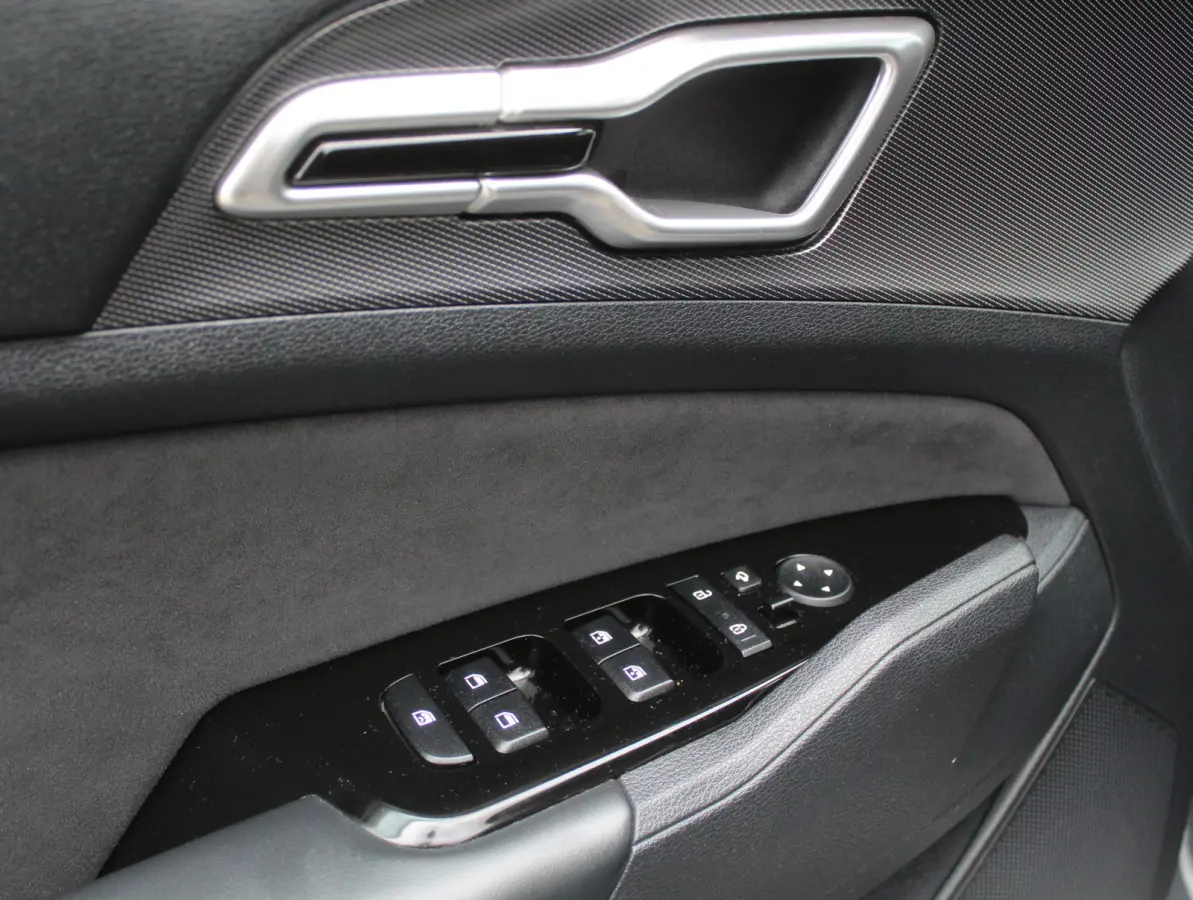 1.6 T-GDi Hybrid GT-Line CLIMATE | STOEL/STUURVERW | ELECSTOELVERST | CARPLAY | PANODAK | AFNBTRHAAK | LEDER | DAB | CAMERA | ADAPCRUISE | LED