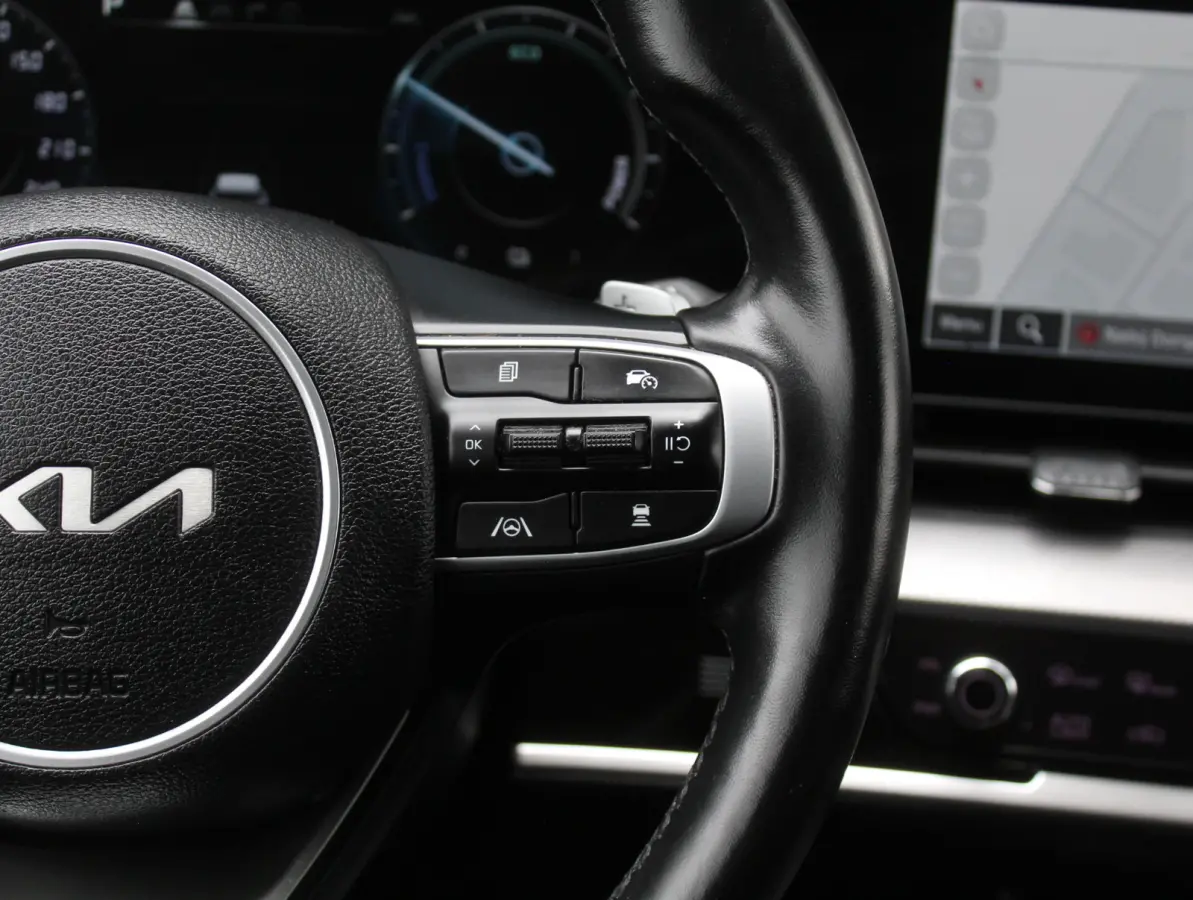 1.6 T-GDi Hybrid GT-Line CLIMATE | STOEL/STUURVERW | ELECSTOELVERST | CARPLAY | PANODAK | AFNBTRHAAK | LEDER | DAB | CAMERA | ADAPCRUISE | LED
