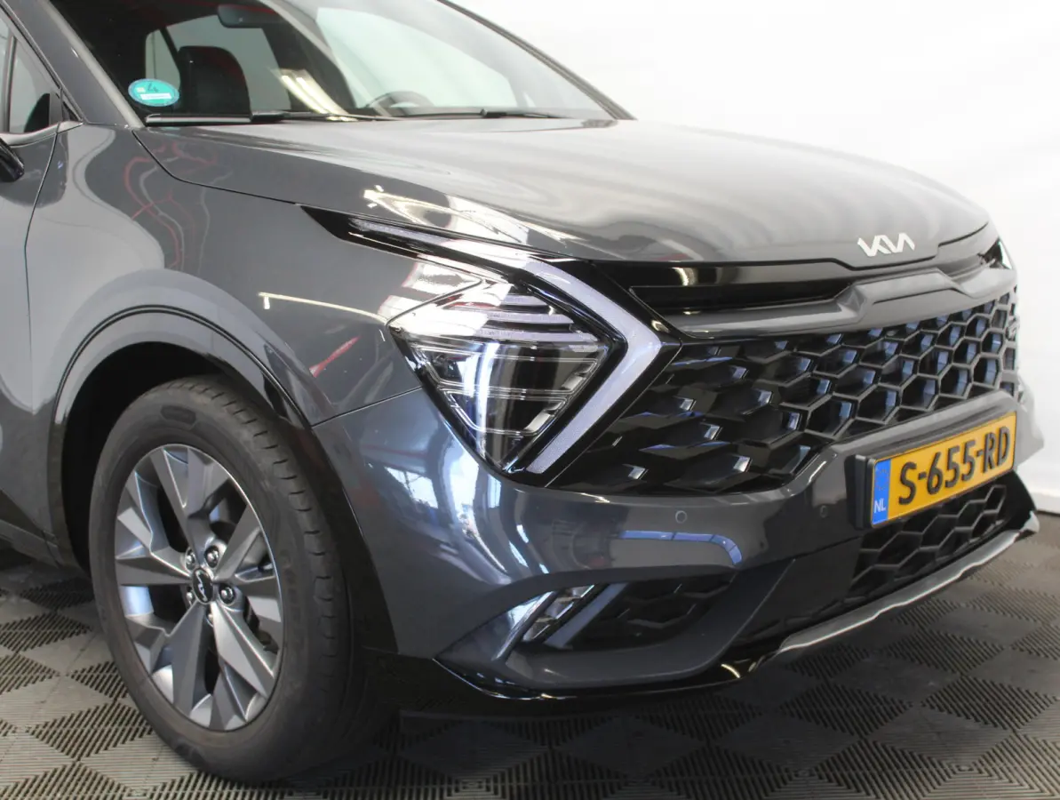 1.6 T-GDi Hybrid GT-Line CLIMATE | STOEL/STUURVERW | ELECSTOELVERST | CARPLAY | PANODAK | AFNBTRHAAK | LEDER | DAB | CAMERA | ADAPCRUISE | LED