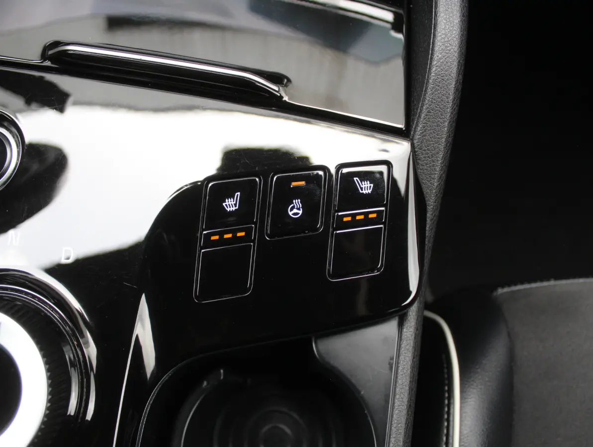 1.6 T-GDi Hybrid GT-Line CLIMATE | STOEL/STUURVERW | ELECSTOELVERST | CARPLAY | PANODAK | AFNBTRHAAK | LEDER | DAB | CAMERA | ADAPCRUISE | LED