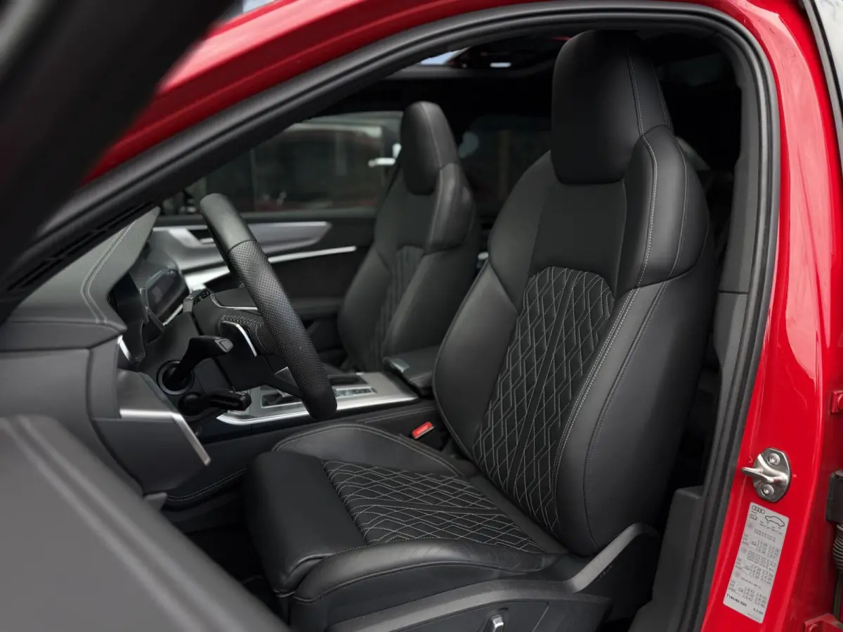 55 TFSI quattro V6 / RS / PANO / SFEER / LUXE