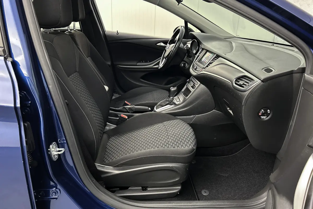 1.4 Edition | Trekhaak | Apple Carplay | Navigatie | LED koplampen