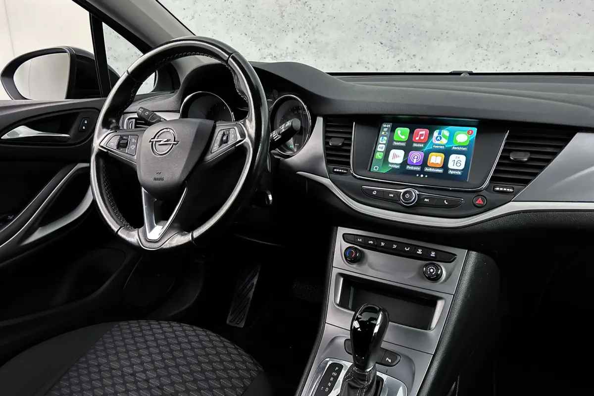 1.4 Edition | Trekhaak | Apple Carplay | Navigatie | LED koplampen