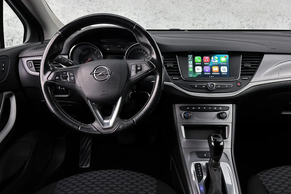 1.4 Edition | Trekhaak | Apple Carplay | Navigatie | LED koplampen