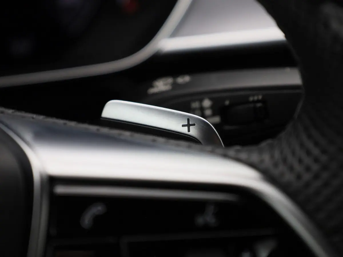 60 TFSI e quattro | PANORAMADAK | SOFTCLOSE | HEAD-UP | STOELKOELING & VERWARMING | MEMORY | B&O | S LINE IN & EXTERIEUR | VIRTUEEL | 360 CAMERA | LEDER | LED MATRIX | 12 MAANDEN BOVAG GARAN