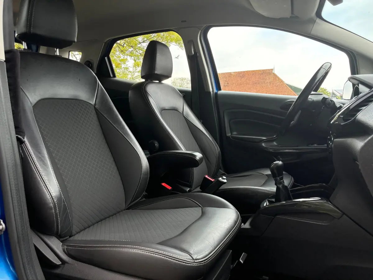 1.0 EcoBoost Titanium | Leder + Clima + Cruise nu €7.975,-!!