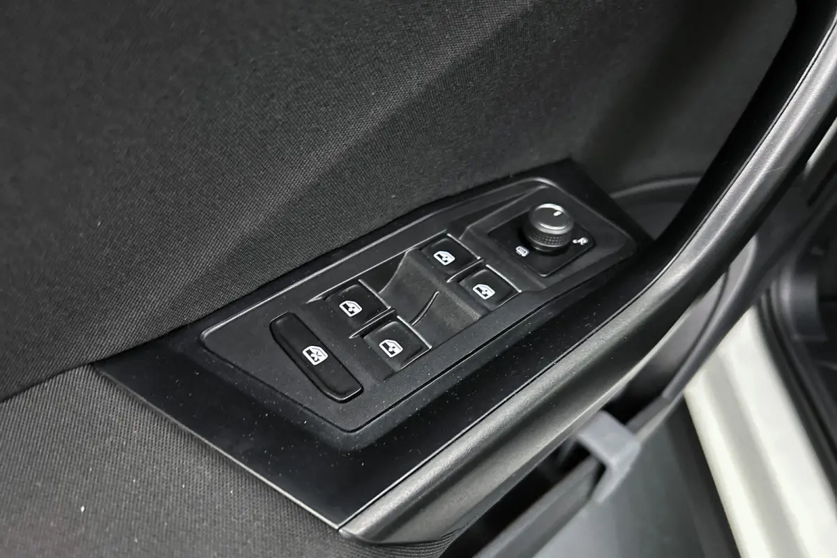 1.0 TSI Style | Adaptieve cruise control | Navigatie | Parkeersensoren