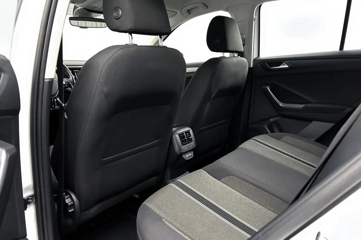 1.0 TSI Style | Adaptieve cruise control | Navigatie | Parkeersensoren