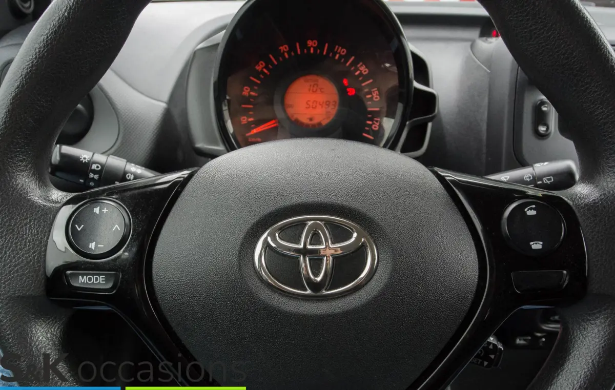 1.0 VVT-i x-fun 10j Garantie NL Auto NAP