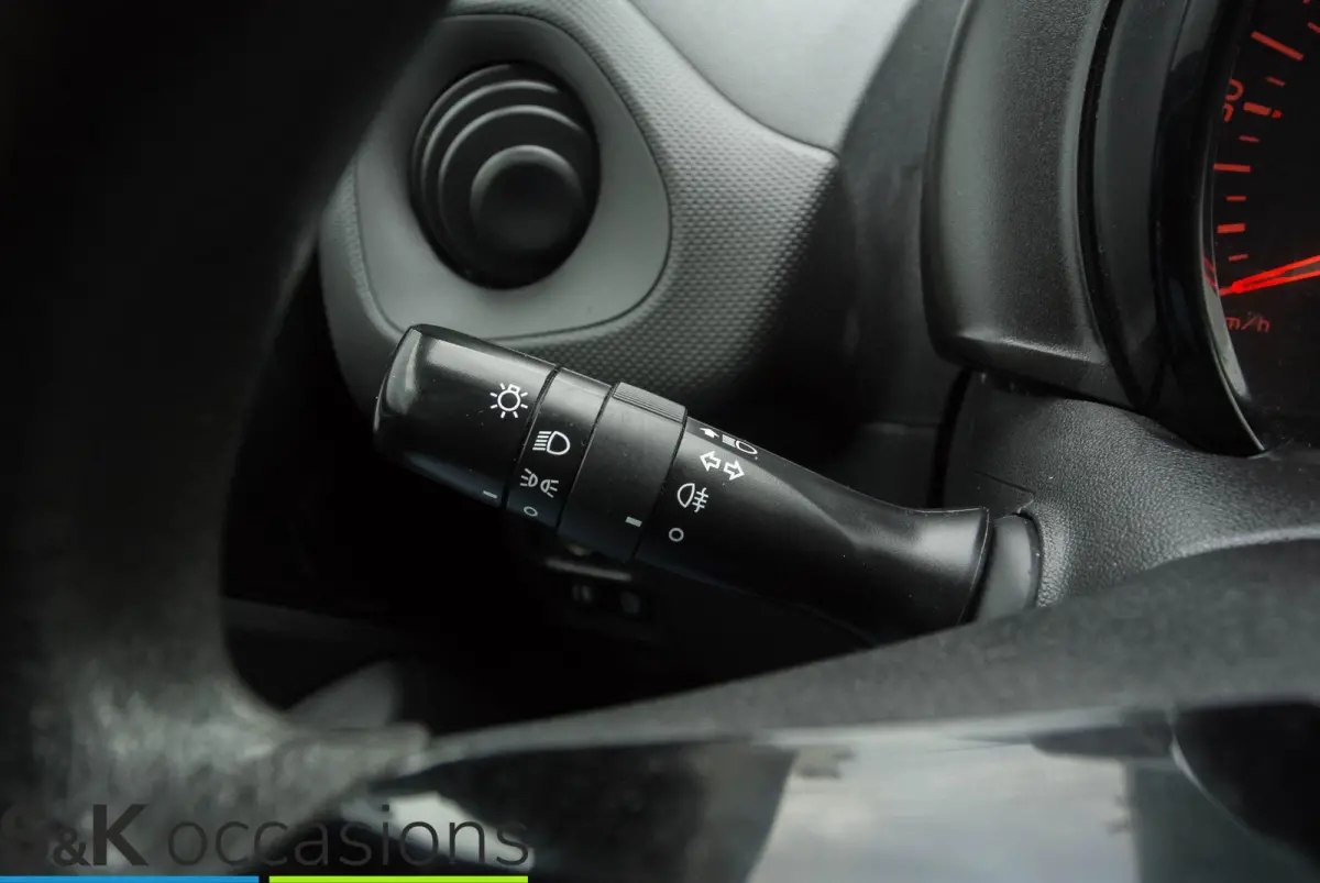 1.0 VVT-i x-fun 10j Garantie NL Auto NAP