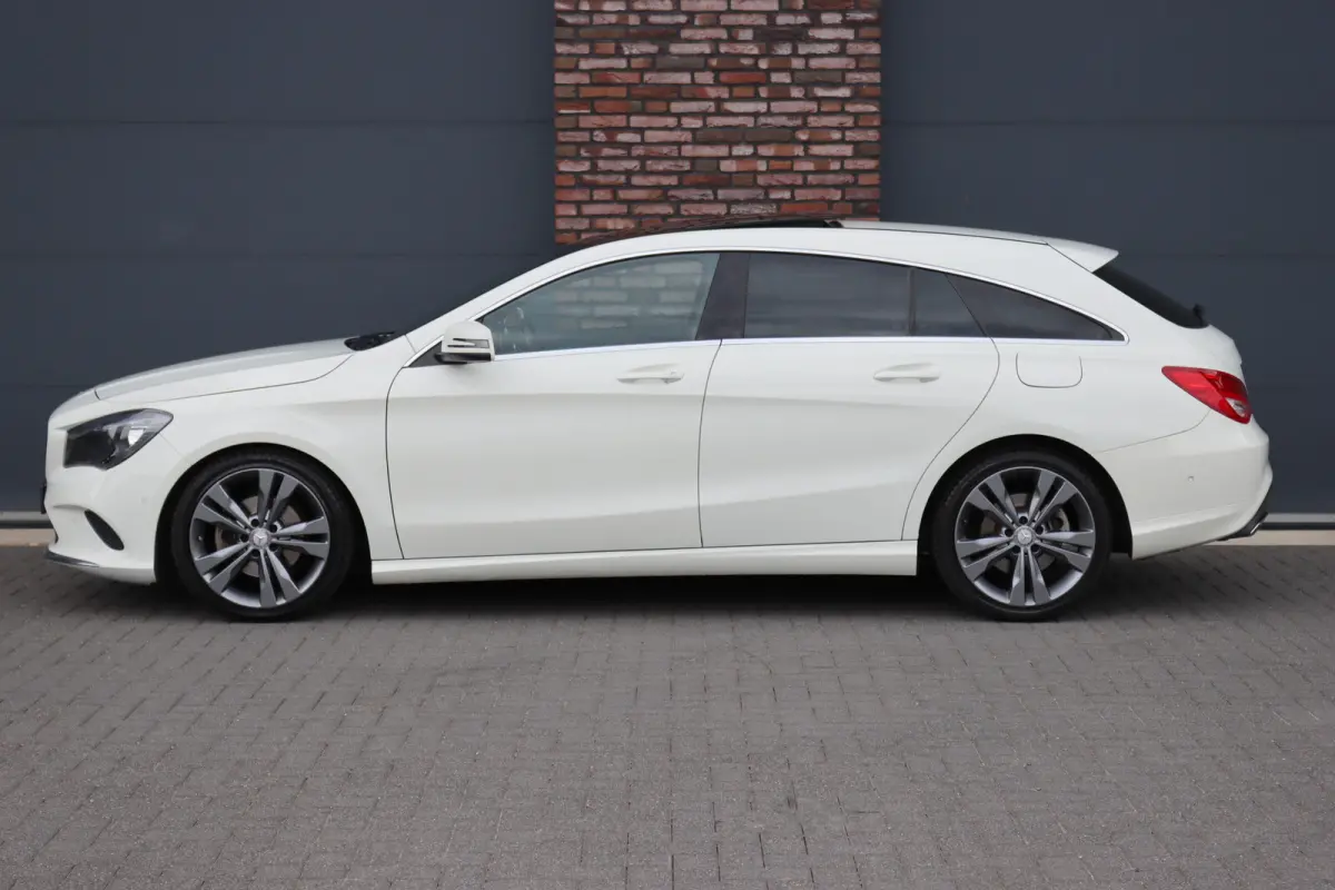 200 Prestige | Panoramadak | Memory | Stoelverwarming | Zitcomfortpakket | Cruise Control | Navigatie |