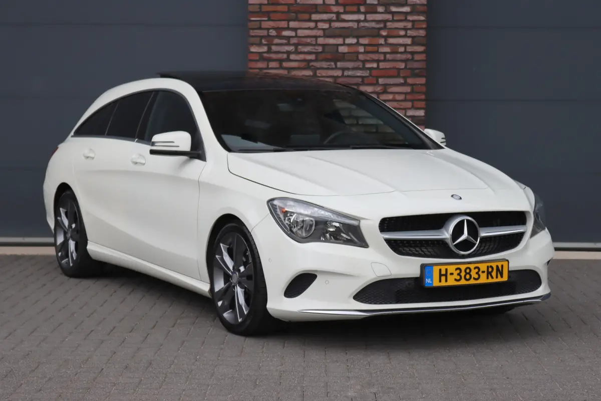 200 Prestige | Panoramadak | Memory | Stoelverwarming | Zitcomfortpakket | Cruise Control | Navigatie |