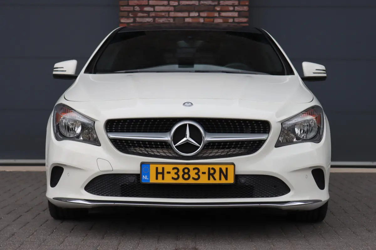 200 Prestige | Panoramadak | Memory | Stoelverwarming | Zitcomfortpakket | Cruise Control | Navigatie |