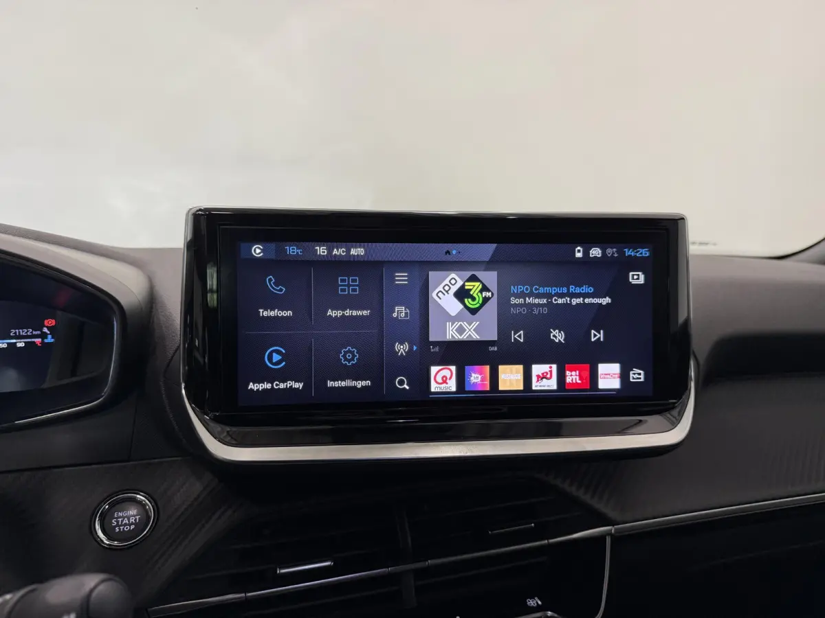 1.2 PureTech 100 Allure Navigatie Apple Carplay/Android Auto Parkeersensoren Cruise Control Full LED Virtual Cockpit Climate Control Lichtmetalen velgen