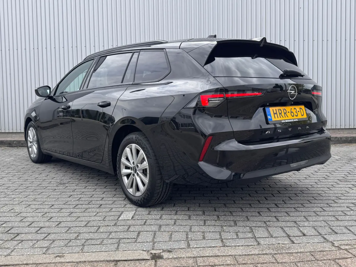 1.2 Turbo Business Edition 130PK | Camera | Navigatie | Stoel/stuurverwarming | Cruise Control | | Airco (automatisch) | DAB ontvanger | Dak in carrosseriekleur