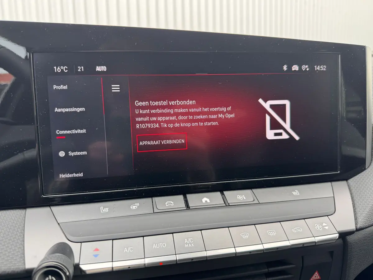 1.2 Turbo Business Edition 130PK | Camera | Navigatie | Stoel/stuurverwarming | Cruise Control | | Airco (automatisch) | DAB ontvanger | Dak in carrosseriekleur
