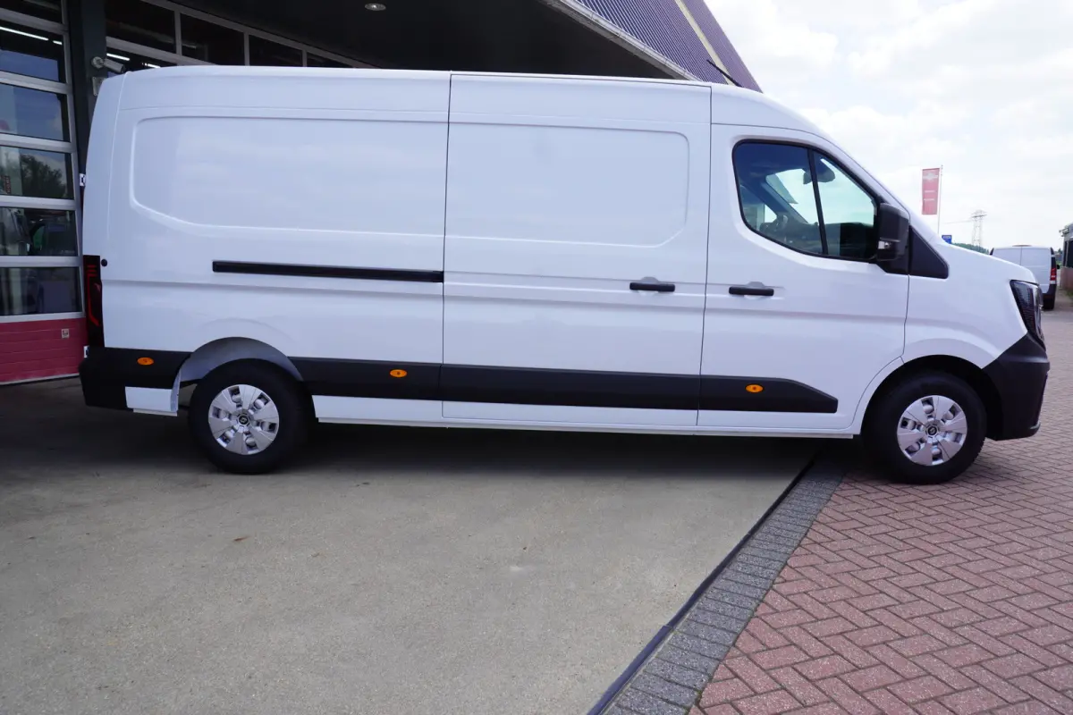 T35 2.0 dCi 150PK L3H2 nr. V004 | Airco | Cruise | Betimmering laadruimte