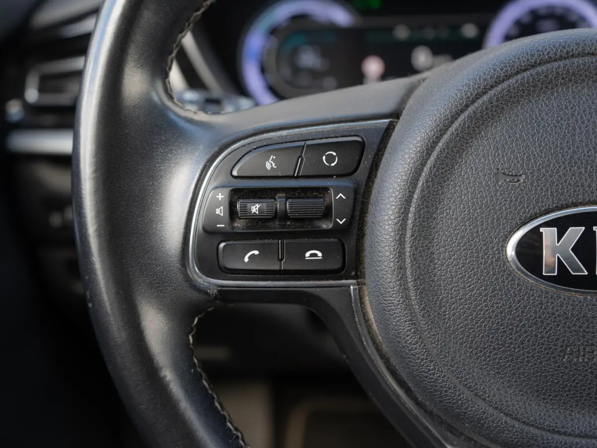 1.6 GDi Hybrid DynamicLine | Dealeronderhouden NL auto | Cruise control adaptief | Navigatie | achteruitrijcamera | Carplay | Parkeersensoren achter