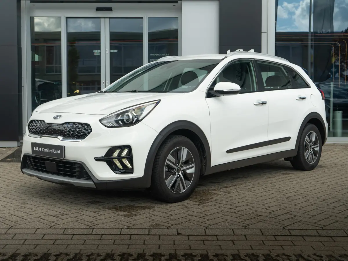 1.6 GDi Hybrid DynamicLine | Dealeronderhouden NL auto | Cruise control adaptief | Navigatie | achteruitrijcamera | Carplay | Parkeersensoren achter