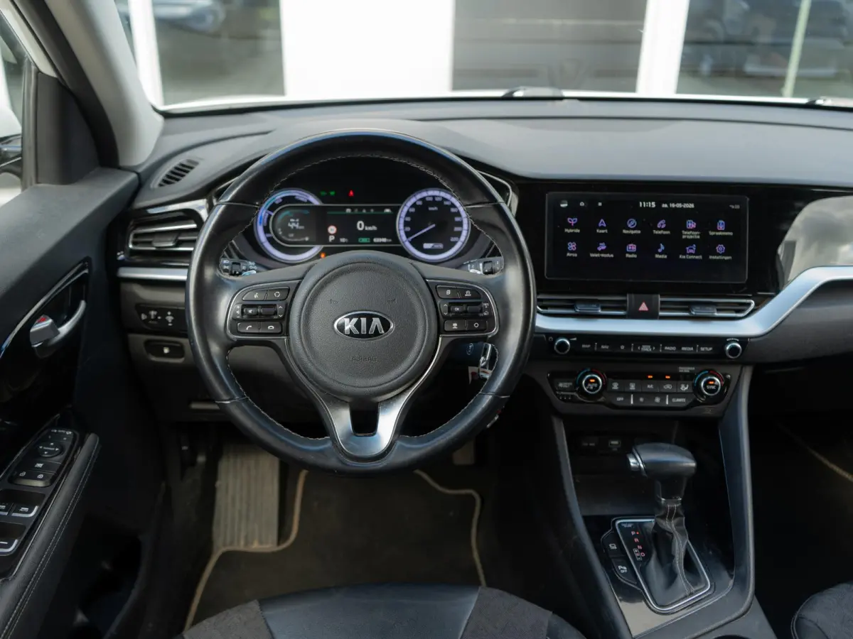 1.6 GDi Hybrid DynamicLine | Dealeronderhouden NL auto | Cruise control adaptief | Navigatie | achteruitrijcamera | Carplay | Parkeersensoren achter