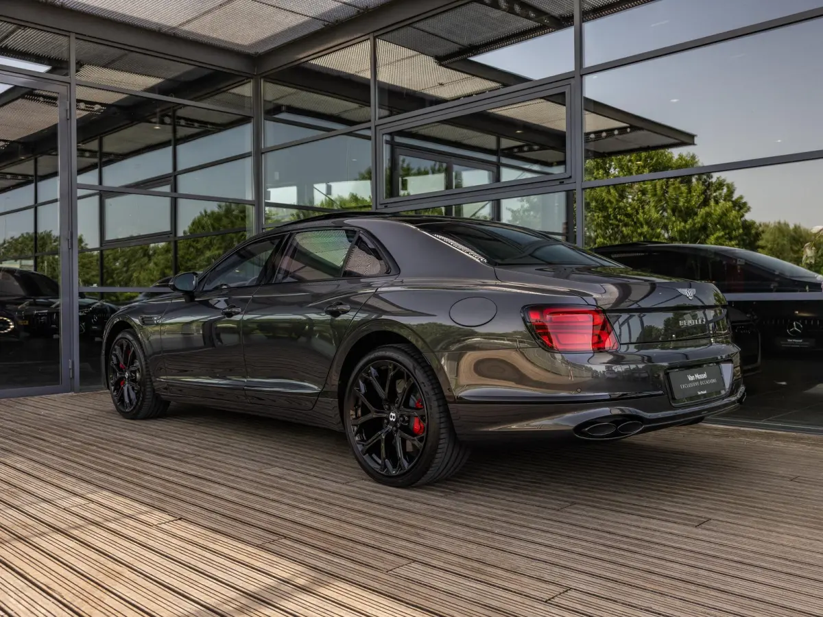 2.9 V6 Hybrid S | TOURING PAKKET | BANG & OLUFSEN | ADAPTIEVE CRUISE CONTROL | BLACK PACK | STOELVENTILATIE | STOELMASSAGE | PANORAMA/SCHUIF-KANTELDAK | LUCHTVERING | SPORTUITLAAT | 360 CAME