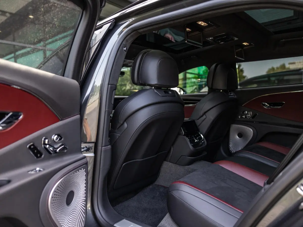 2.9 V6 Hybrid S | TOURING PAKKET | BANG & OLUFSEN | ADAPTIEVE CRUISE CONTROL | BLACK PACK | STOELVENTILATIE | STOELMASSAGE | PANORAMA/SCHUIF-KANTELDAK | LUCHTVERING | SPORTUITLAAT | 360 CAME