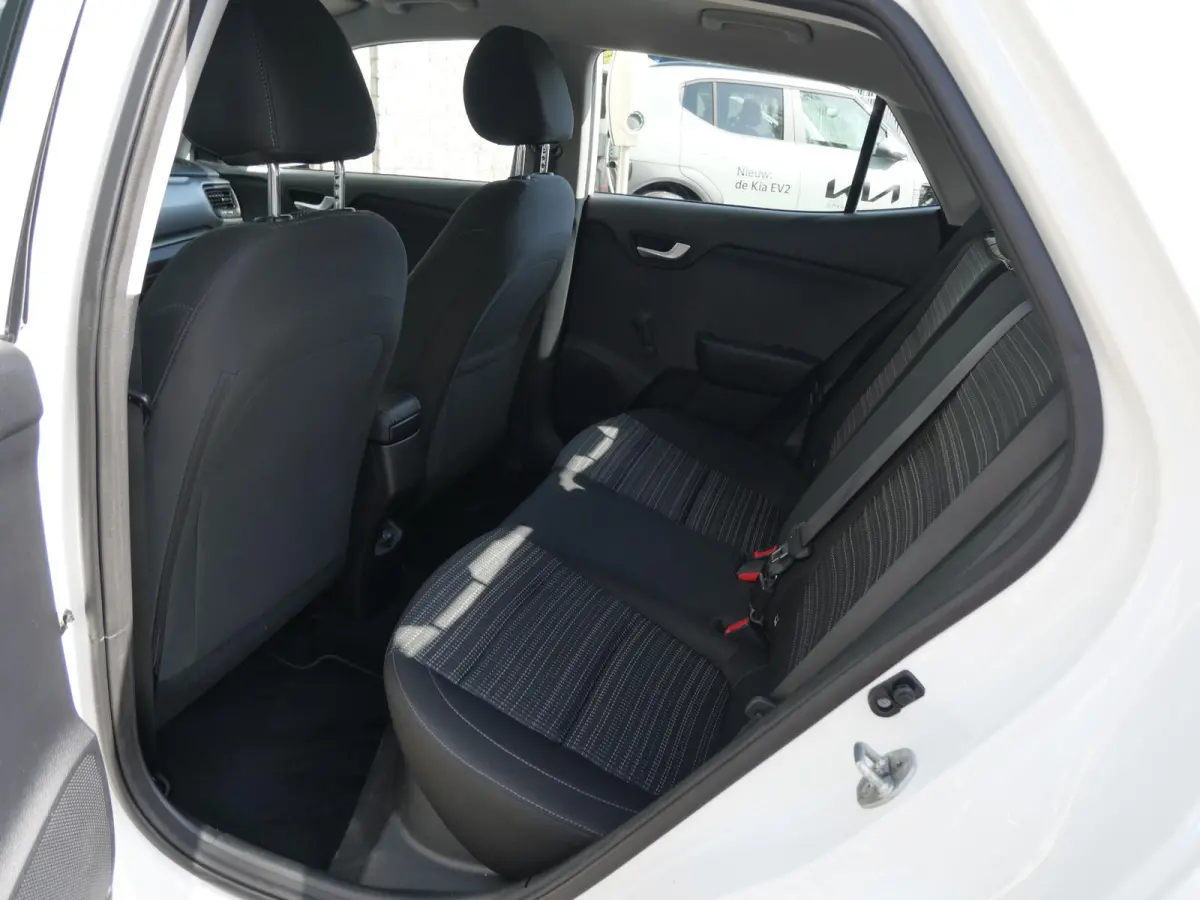 1.0 T-GDi MHEV DynamicLine | Camera | Carplay | LM |