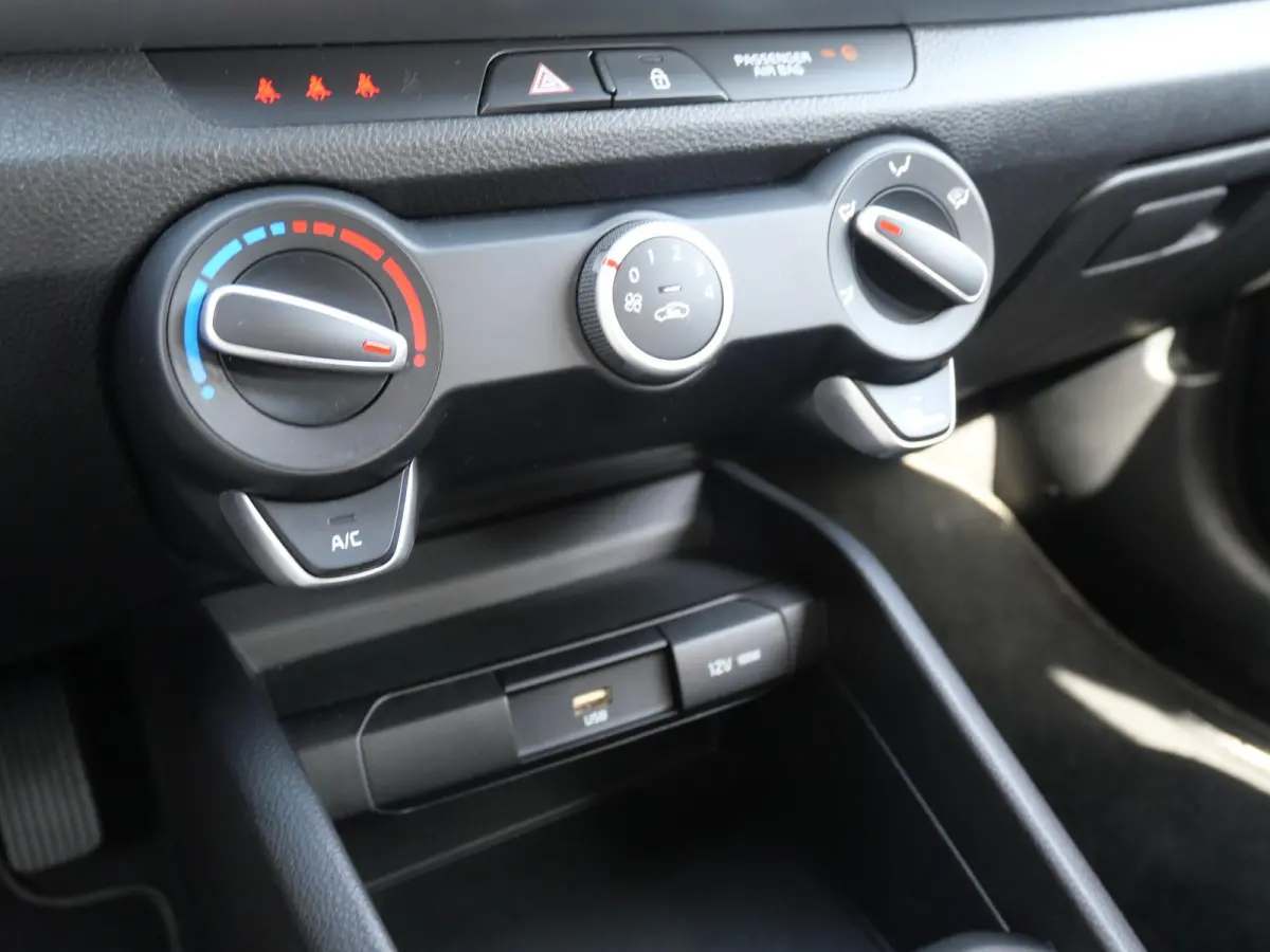1.0 T-GDi MHEV DynamicLine | Camera | Carplay | LM |