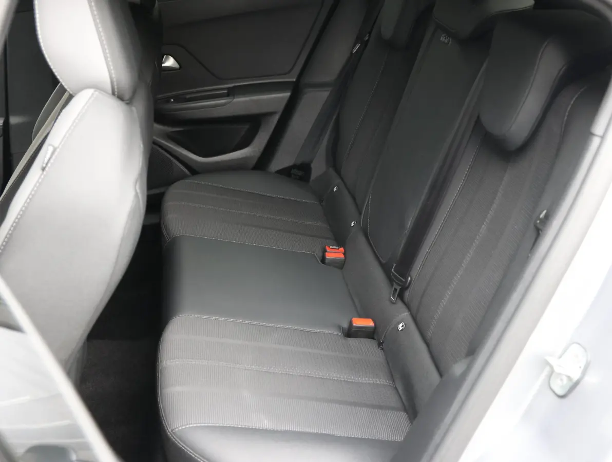 145pk Hybrid GS | Navigatie | Camera | Stuurverwarming | Dodehoekbewaking