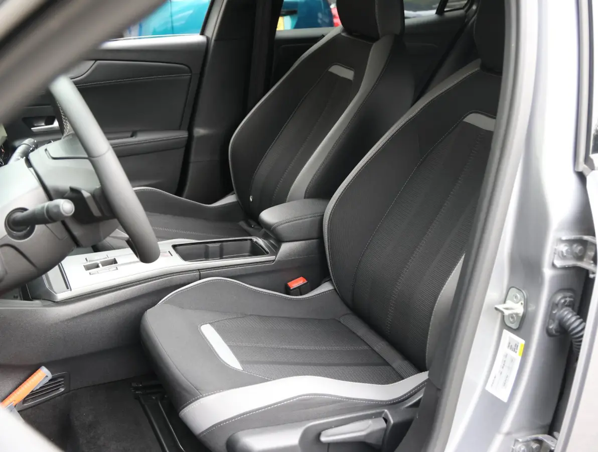 145pk Hybrid GS | Navigatie | Camera | Stuurverwarming | Dodehoekbewaking