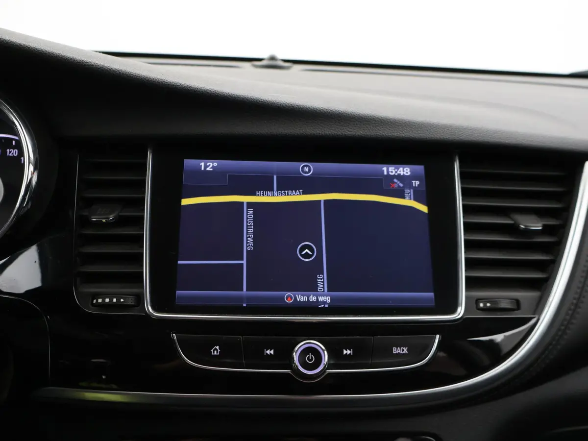 1.4 TURBO 140 PK 4X4 4WD INNOVATION + TREKHAAK | APPLE CARPLAY | CAMERA | 18 INCH