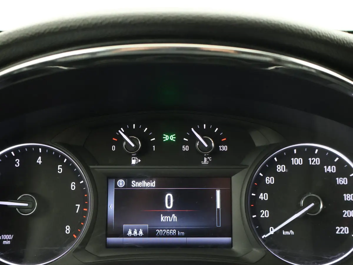 1.4 TURBO 140 PK 4X4 4WD INNOVATION + TREKHAAK | APPLE CARPLAY | CAMERA | 18 INCH