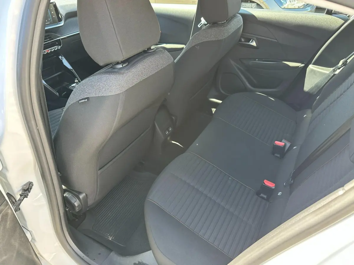 1.2 PureTech Active Pack
