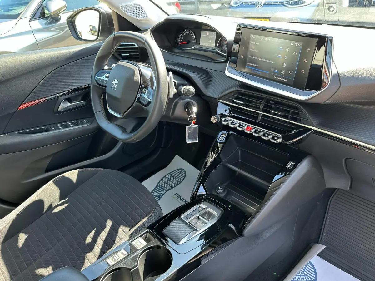 1.2 PureTech Active Pack