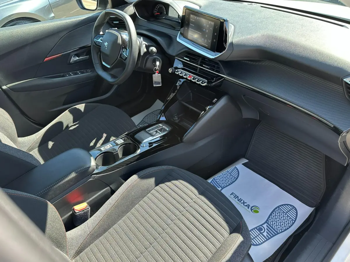 1.2 PureTech Active Pack