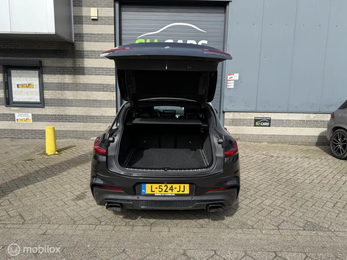 M40i High Executive|PANO|Memory|HUD|Keyless|CAM