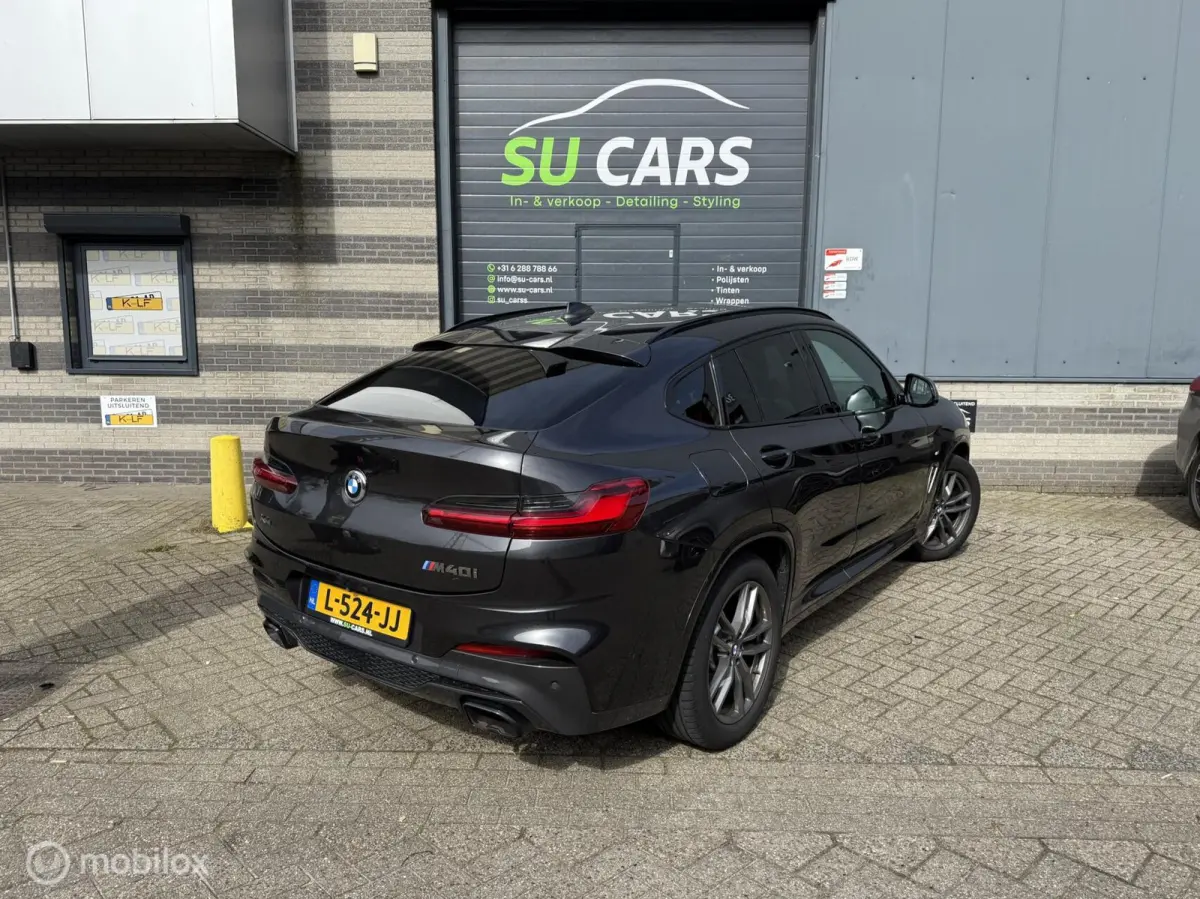 M40i High Executive|PANO|Memory|HUD|Keyless|CAM