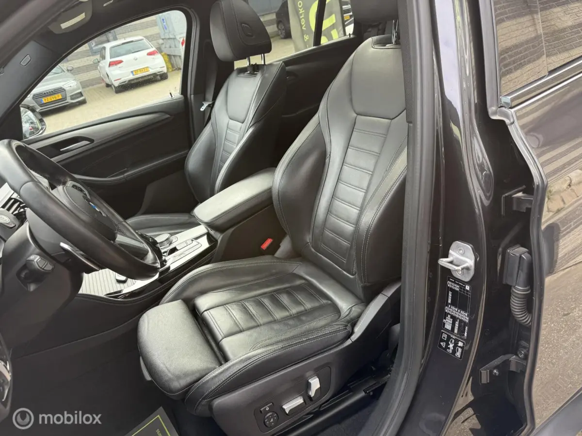 M40i High Executive|PANO|Memory|HUD|Keyless|CAM