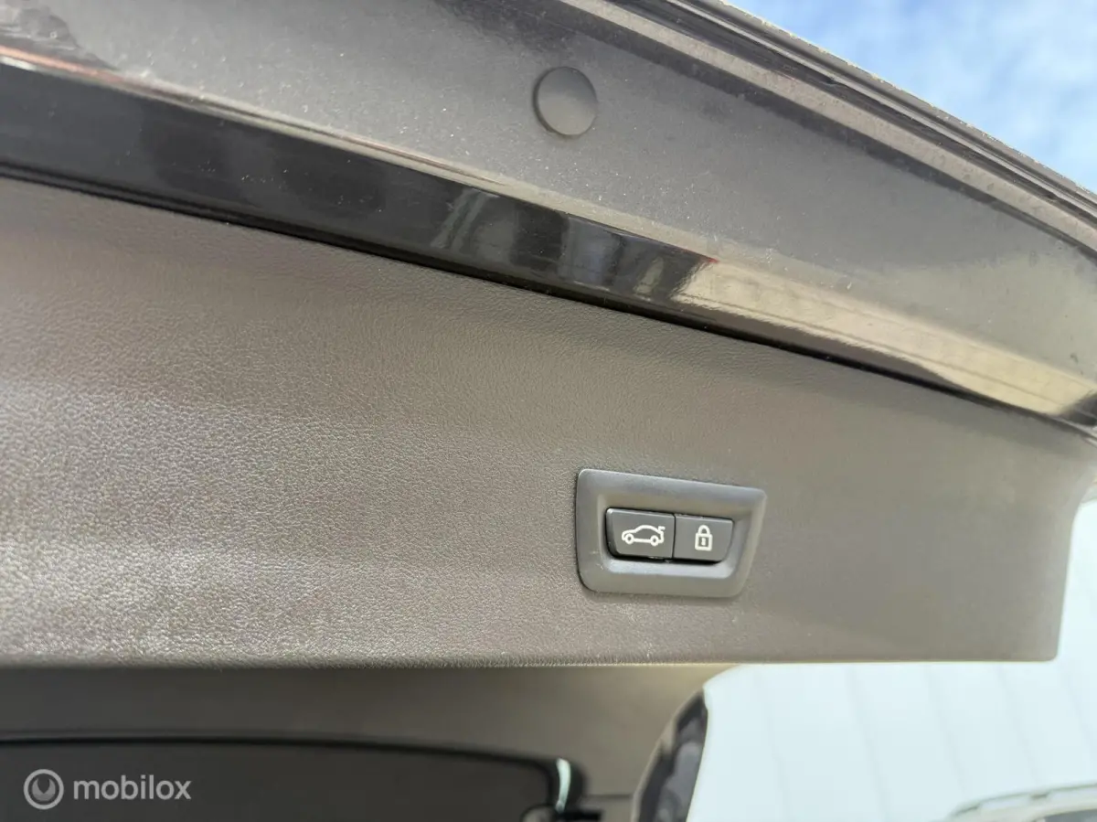 M40i High Executive|PANO|Memory|HUD|Keyless|CAM