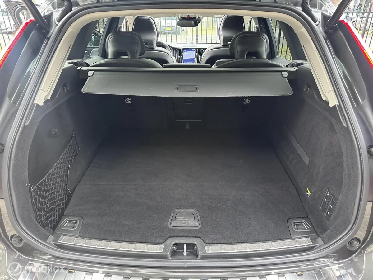 T8 Twin Engine|Full Option|Massagestoelen|Luchtvering|ACC+PilotAssist|PolestarEngineerd