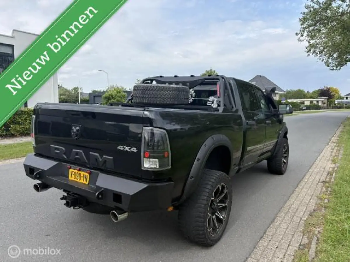 1500 4X4 5.7 V8 4x4 Quad Cab 6'4 super dik !!!