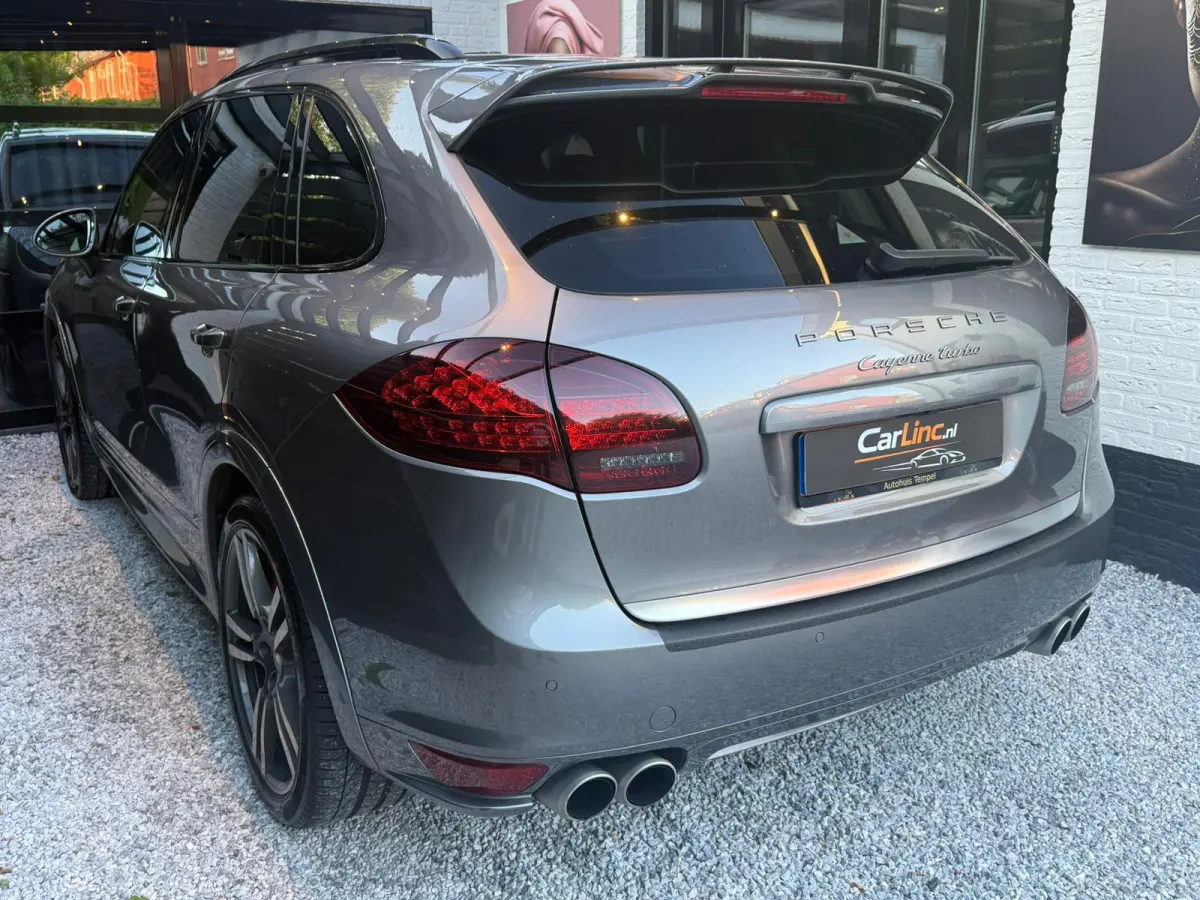 4.8 Turbo | DEALER ONDERHOUDEN! | FULL OPTION! | NETTE AUTO!