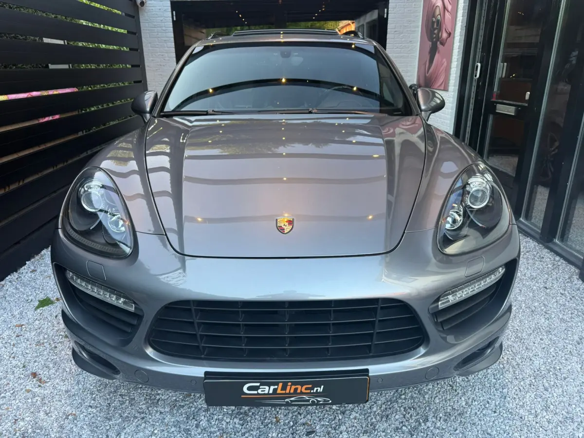 4.8 Turbo | DEALER ONDERHOUDEN! | FULL OPTION! | NETTE AUTO!