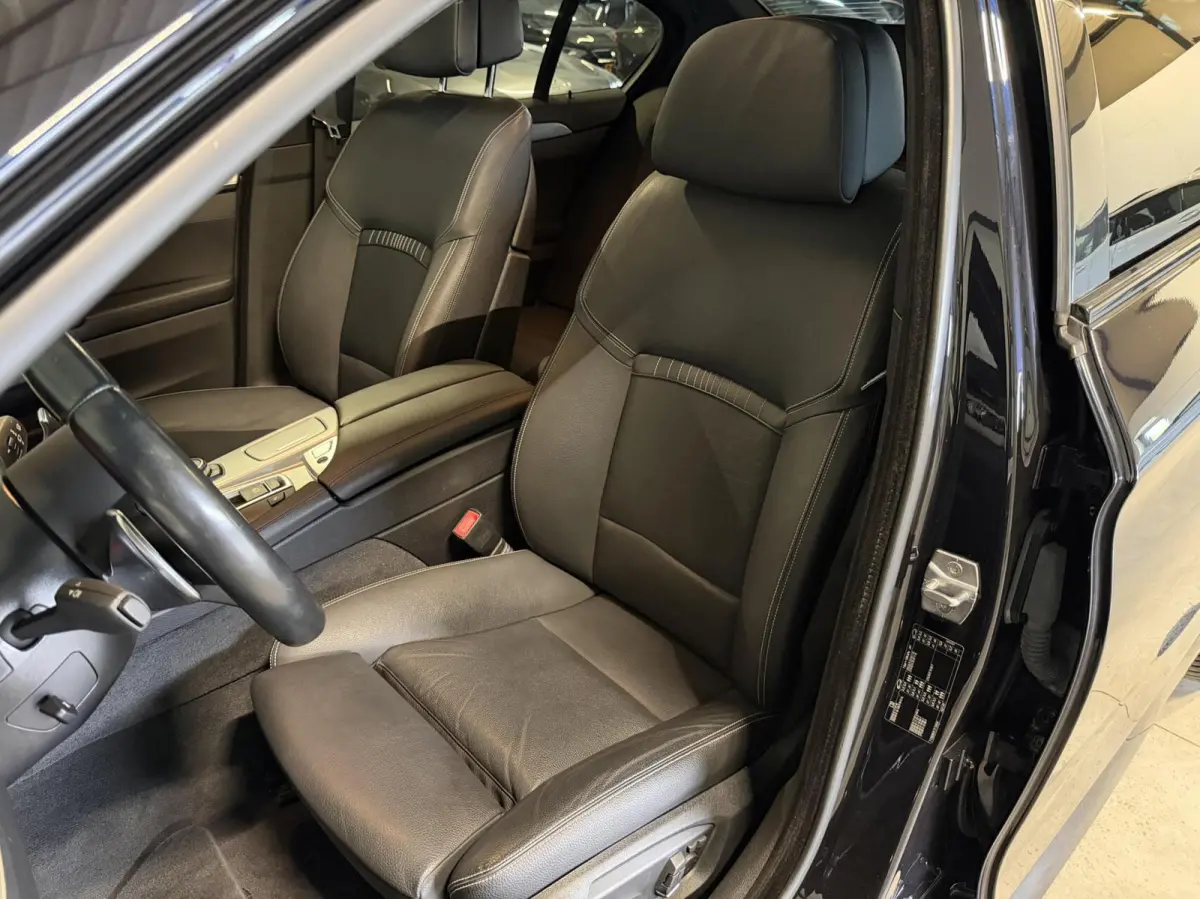 520i M-Sport High Executive Pano Memory NL-AUTO