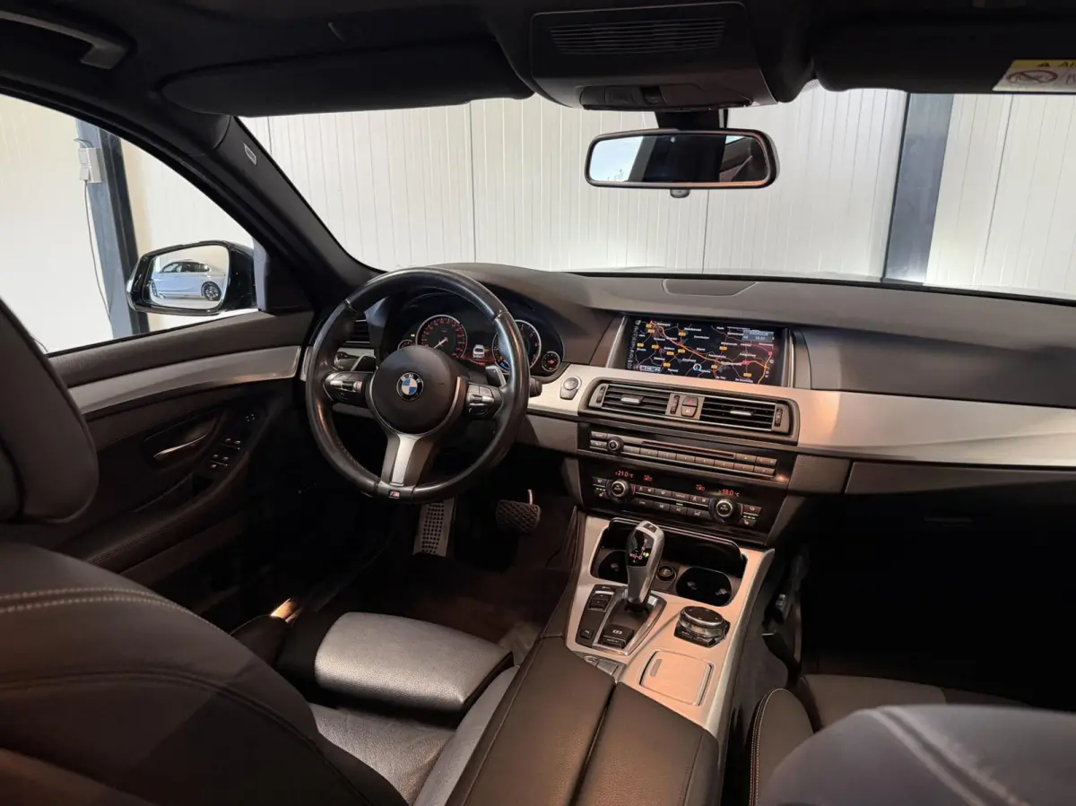 520i M-Sport High Executive Pano Memory NL-AUTO