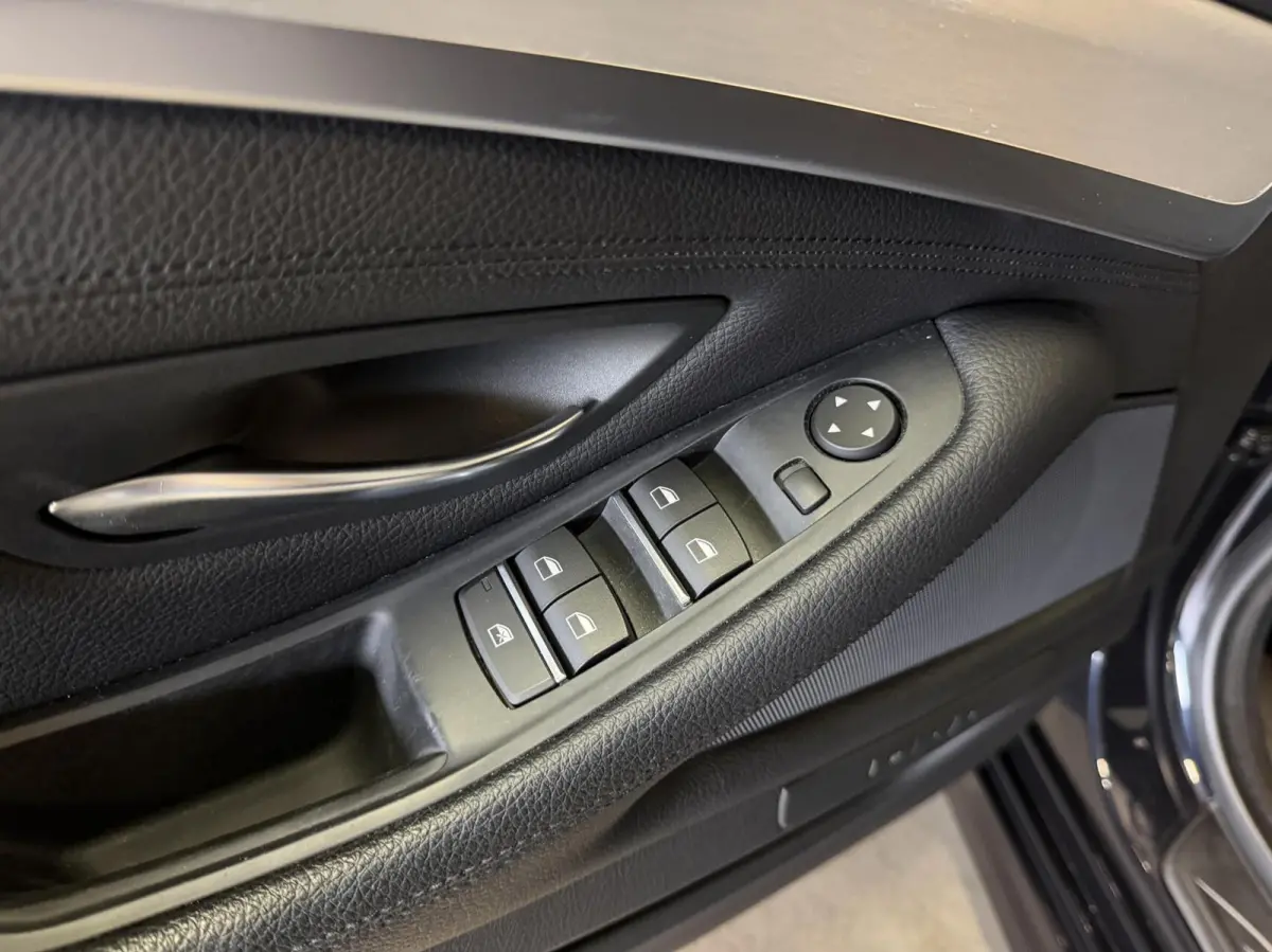 520i M-Sport High Executive Pano Memory NL-AUTO