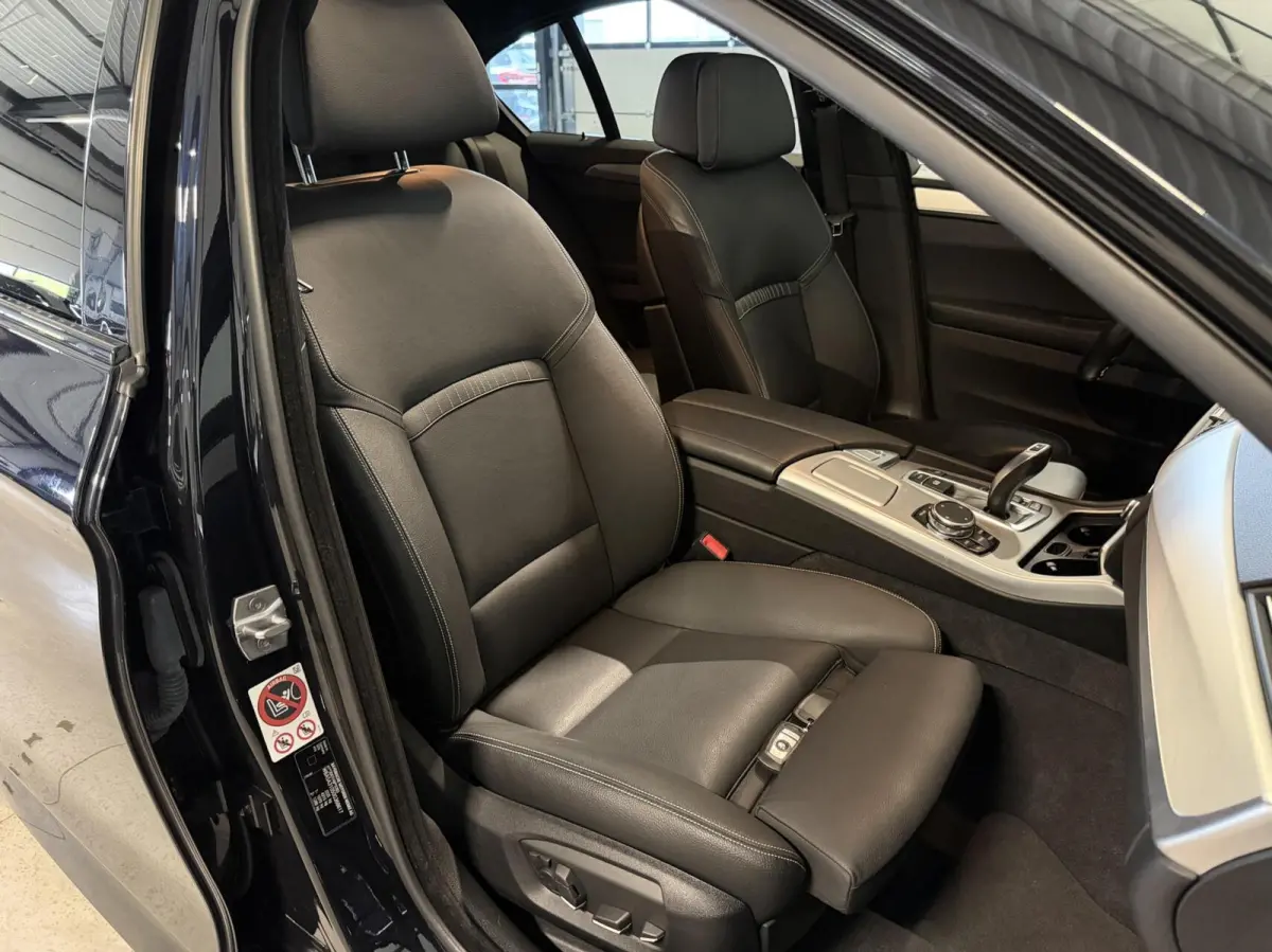 520i M-Sport High Executive Pano Memory NL-AUTO