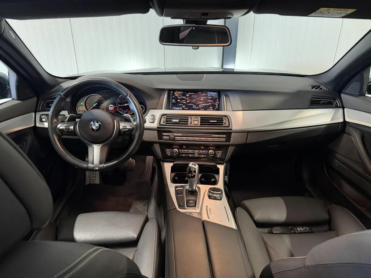 520i M-Sport High Executive Pano Memory NL-AUTO